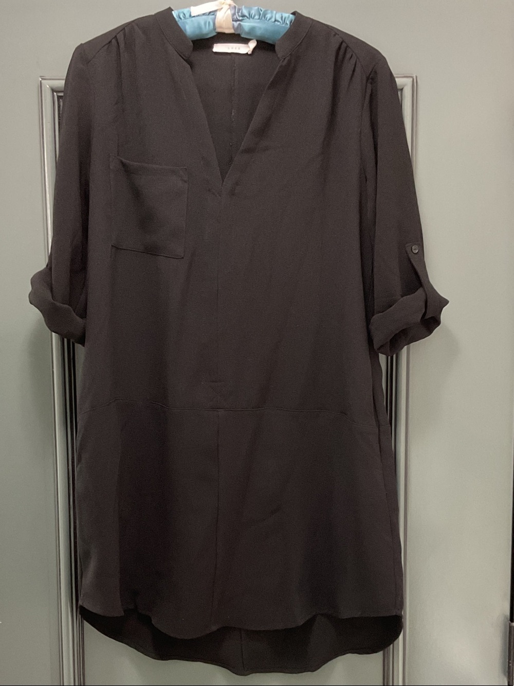 Lush Black Women’s lightweight roll sleeve tunic